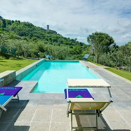 Вилла Catrosse Sleeps 4 Pool Wifi